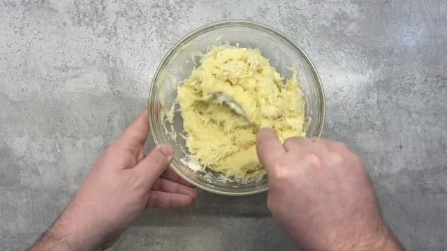 Potato pancakes with mushrooms / Деруны с грибами смотреть онлайн