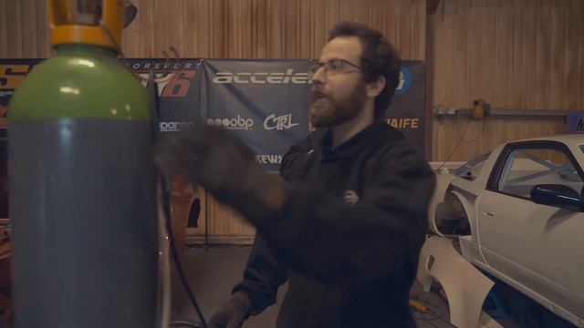 Baggsy - Building 1000hp GT86 PRO DRIFT CAR EP2 смотреть онлайн