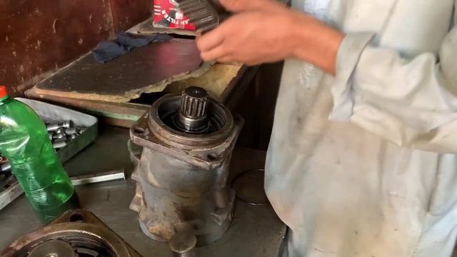 Ремонт гидронасоса. смотреть онлайн