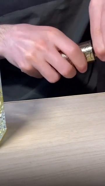 Подарок мужчине/Chanel de blue/холодный и серьёзный аромат #парфюмерия #духи смотреть онлайн