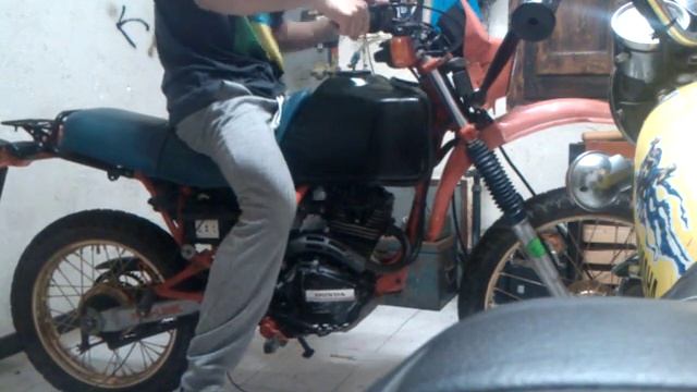 Honda paris dakar 125 sin tubo de escape смотреть онлайн