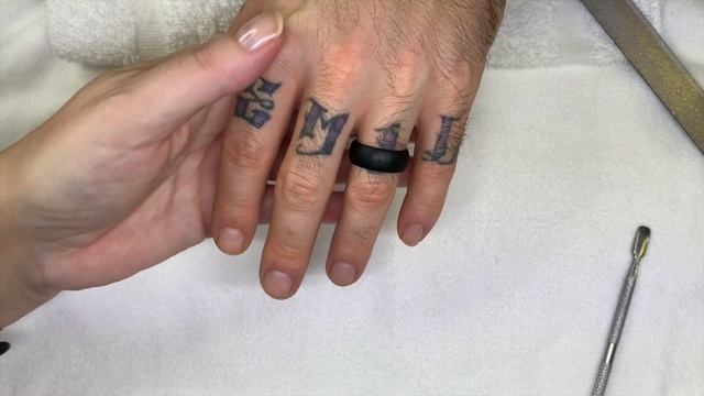 FULL Manicure feat. Essie "Generation Zen" + Q&A смотреть онлайн