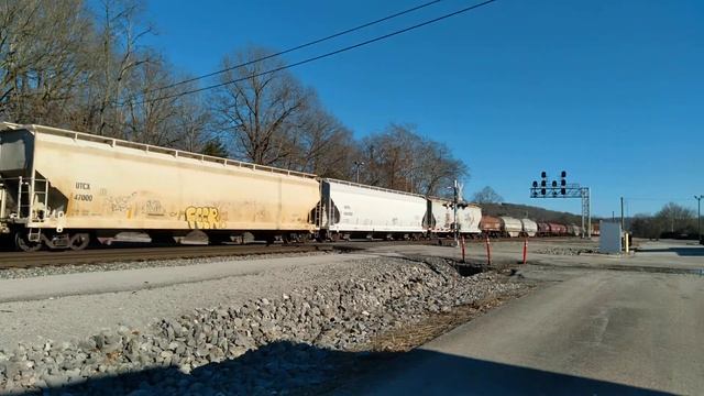NS 4194 leads a Northbound NS Manifest through Burnside (2/6/2022) смотреть онлайн