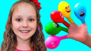 Семья пальчиков - Детская песенка как Лиза учит цвета с шариками