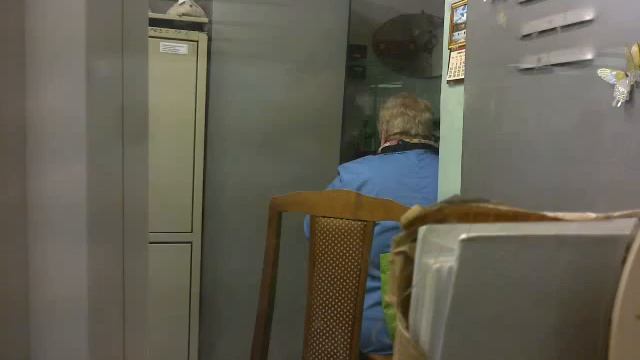 трогательный ланч-тайм кассира метро смотреть онлайн