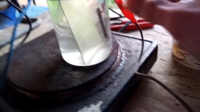Electroetching titanium with oxalic acid смотреть онлайн