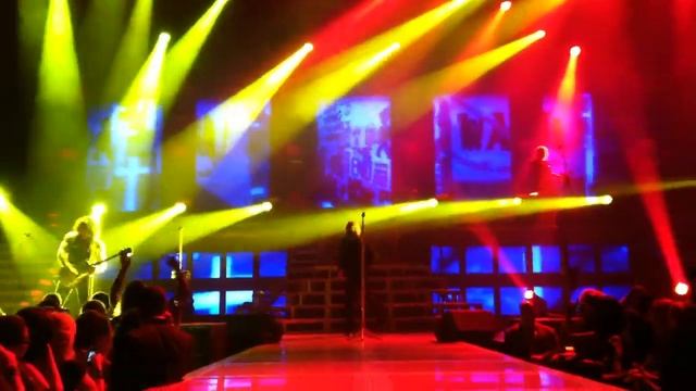 Def Leppard - Gods of War - Atlantic City, NJ - 7/14/2012 смотреть онлайн