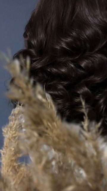 Локоны на густые волосы смотреть онлайн