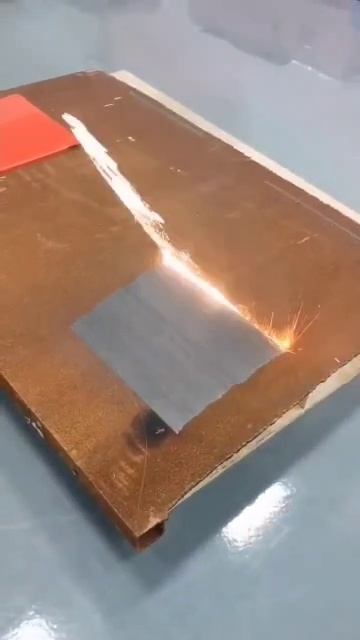 Лазерная очистная машина-SUP22C смотреть онлайн