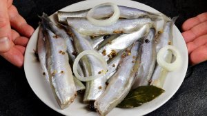 Не жарьте и НЕ ЗАПЕКАЙТЕ! В рыбном магазине дали рецепт и научили солить МОЙВУ! Вкусный рецепт мойвы