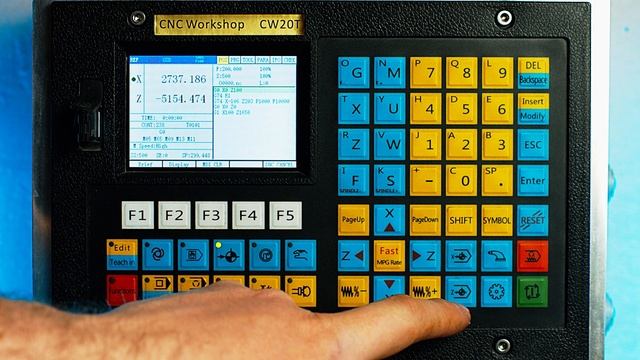 Обзор контроллера CW20T XC609T Часть 1. Управление. смотреть онлайн