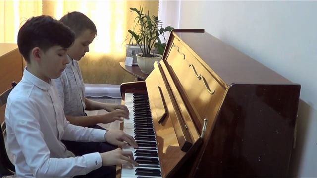 Баллада о солдате Евграфов Данила, Заваруев Богдан