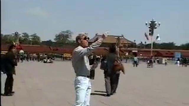 China - Tiananmen Square смотреть онлайн