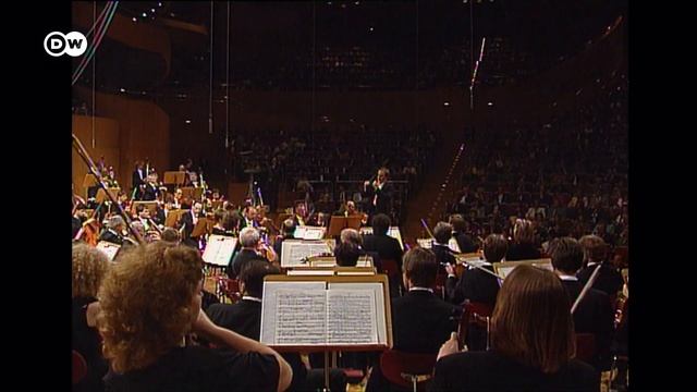 Mahler: Symphony No. 4 | James Conlon and the Gürzenich Orchestra Cologne (full concert) смотреть онлайн