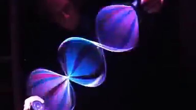 Cinetic light sculpture смотреть онлайн