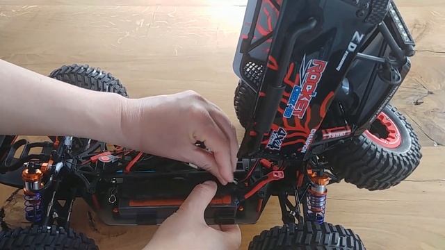 ZD Racing DBX-10 First Look смотреть онлайн
