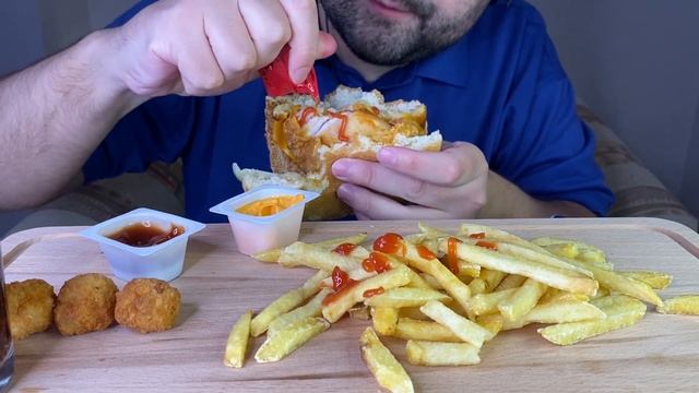KFC | CRISPY CHICKEN BURGER + FRENCH FRIES + CHICKEN (ASMR MUKBANG) EATING SOUNDS смотреть онлайн