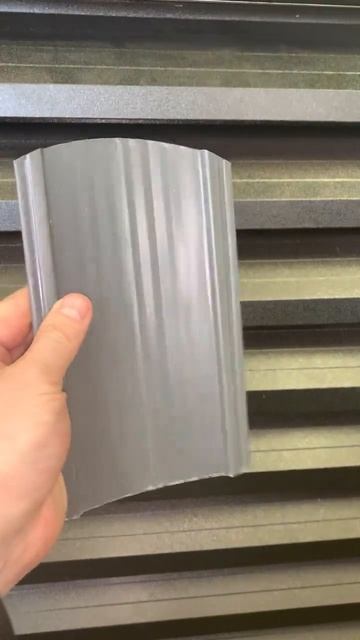 Металлический штакетник Европланка 7024 глянец двусторонний смотреть онлайн