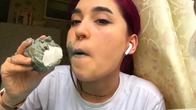 ASMR EDIT | MUKBANG CHALK PASTE CREAM/CRUNCH 💦 смотреть онлайн