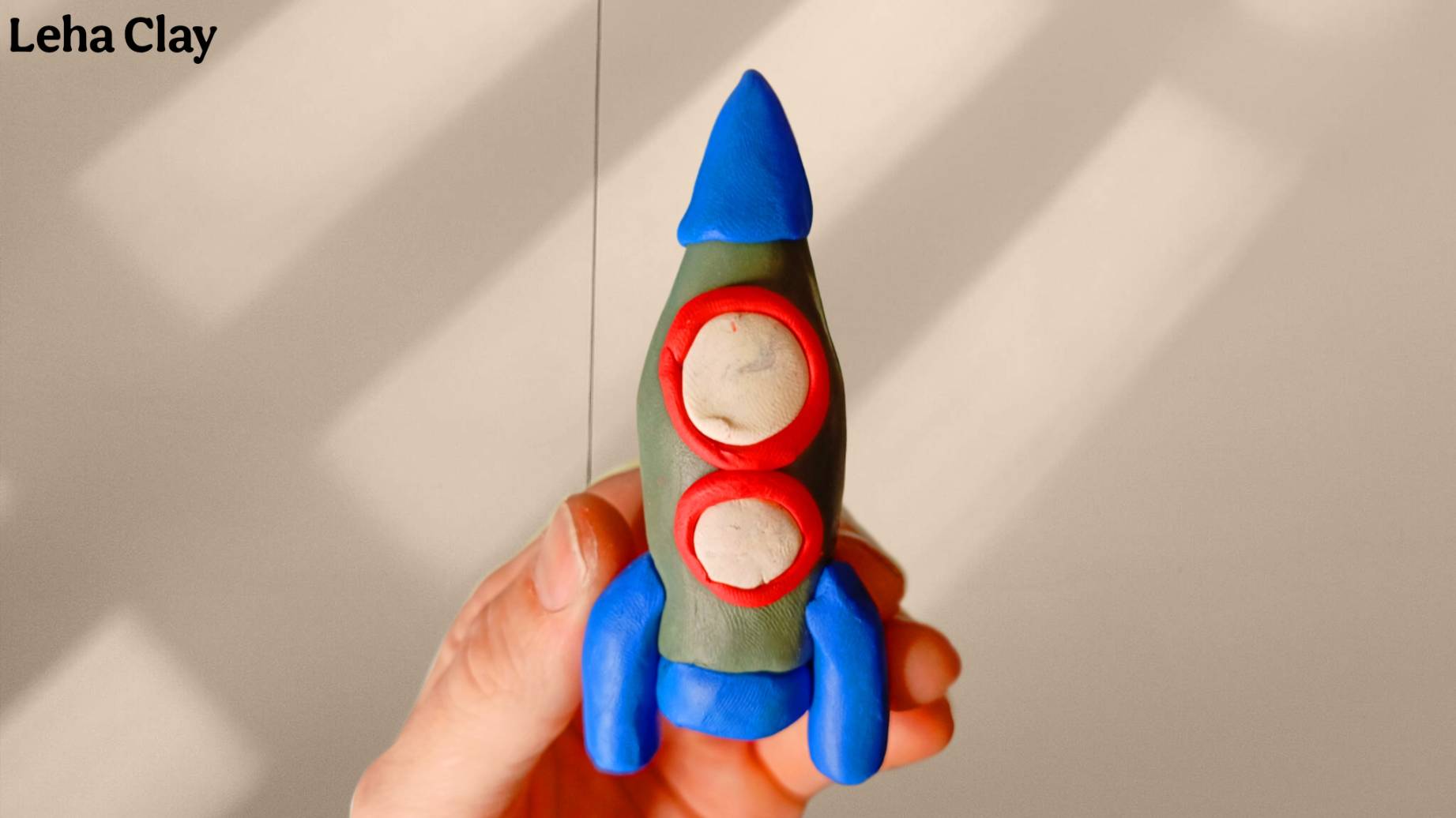 Как слепить Ракету из пластилина / Ракета из пластилина /как сделать Ракету из воздушного пластилин