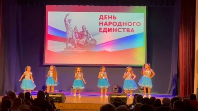 "Симба" Студия эстрадного вокала "Сияние" смотреть онлайн