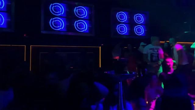 Birthday party Anaconda /Anelia LIVE/ смотреть онлайн