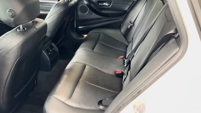 (KT18KAX) 320D M SPORT TOURING (LED Lights!) смотреть онлайн