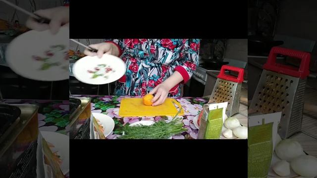 Как в столовой...Говядина в овощной подливе с зеленью