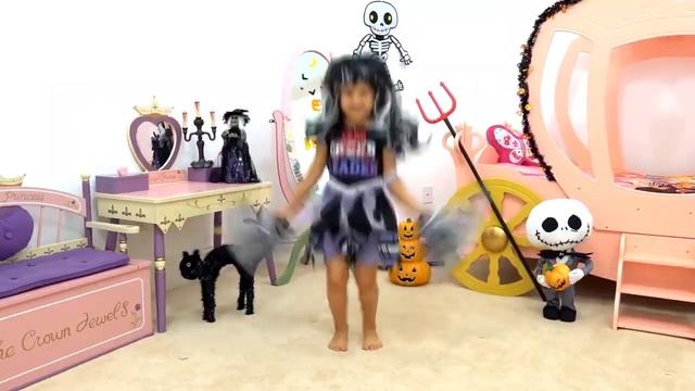 Diana and Roma Cube Challenge and other Funny Kids Stories with baby Oliver смотреть онлайн