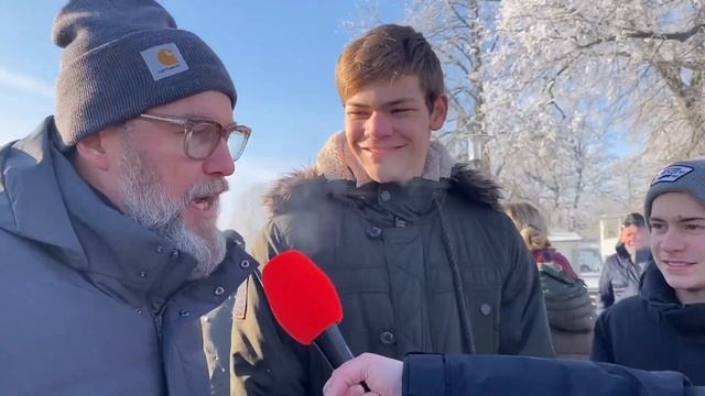 Eisbaden im Advent | Frieren für den guten Zweck 2022 смотреть онлайн