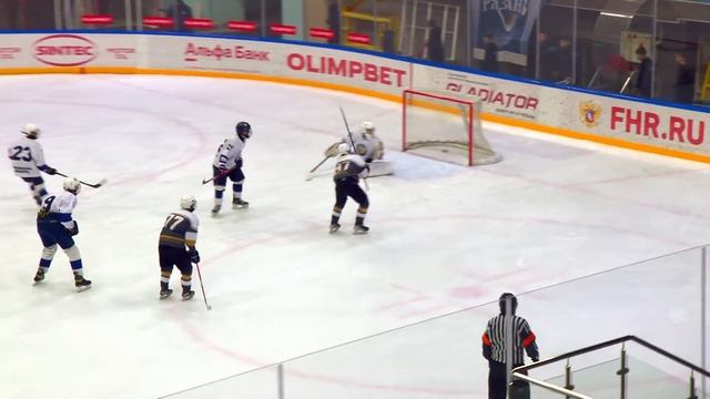 Прямая трансляция «Кубок ЦФО 3х3 U16» 2008 г/р «Балашиха-2» — «Рязань-ВДВ» 06.01.2024 07:45 смотреть онлайн