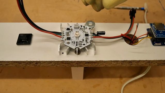 Upgrading LED Tubes with WS2811 3W Modules смотреть онлайн
