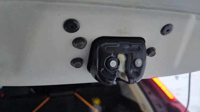 Я всё вижу!!! Омыватель задней камеры Nissan X-Trail T32