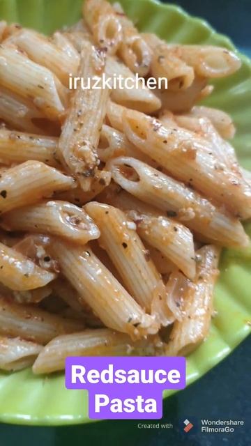 #shorts😋😋 Red sauce pasta#ashortaday #shortfeed #iruzkitchen смотреть онлайн