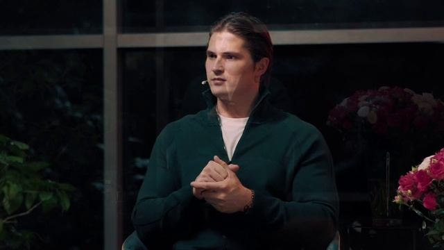 САМЫЙ ПРЯМОЙ КОНТАКТ С РЕАЛЬНОСТЬЮ смотреть онлайн