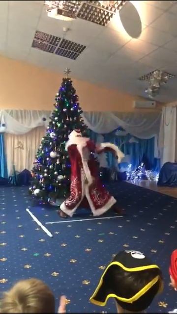 Такого деда мороза вы не видели смотреть онлайн