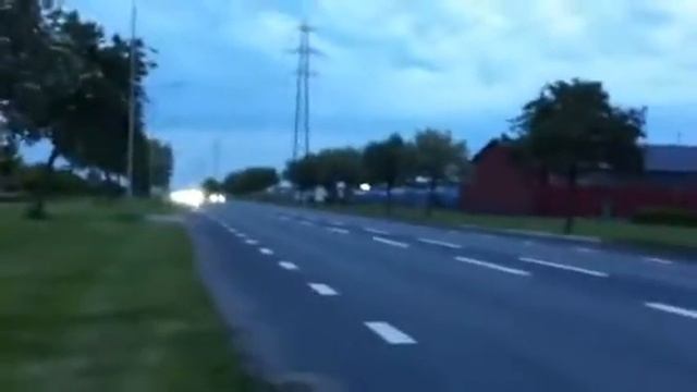 BMW M3 e46 vs BMW 545 v8 смотреть онлайн