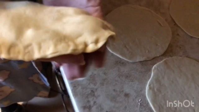 ВКУСНЕЙШИЕ чебуреки по -Олиному! смотреть онлайн