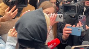 ЖУРНАЛИСТЫ НАБРОСИЛИСЬ НА МАРИЮ МИРОНОВУ НА ПОХОРОНАХ ЛАРИСЫ ГОЛУБКИНОЙ | 25 МАРТА 2025