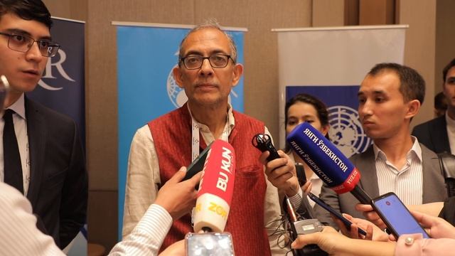 Нобелевский лауреат по экономике Абхиджит Банерджи встретился с журналистами Узбекистана смотреть онлайн