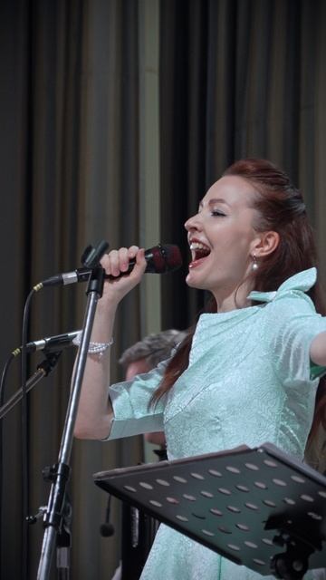 Каждый человек нам интересен| Стиляги из Москвы . Cover band смотреть онлайн