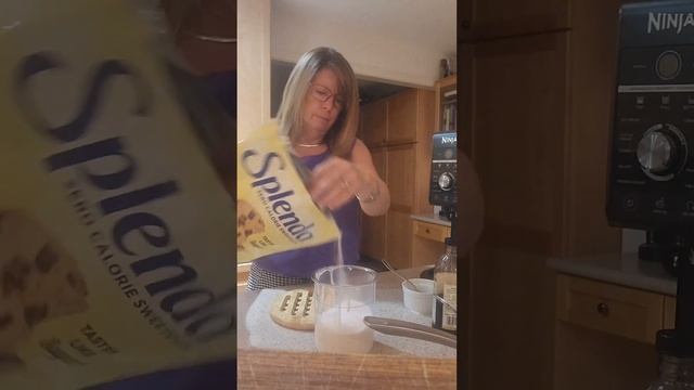 Sourdough Lavender Ninja CREAMi Ice Cream смотреть онлайн