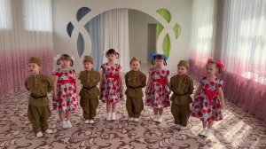 Вокальный ансамбль «Тоника» песня «День Победы» сл. и муз. Обухова Елена