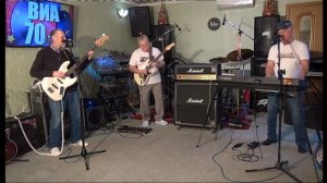 "Здравствуй и прощай". Исполняет кавер-группа " Белый Омут".