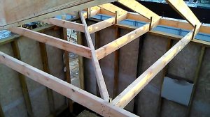 Вальмовая крыша