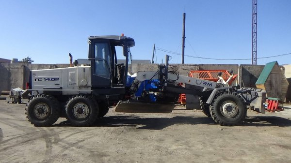 Автогрейдер ГС 14-02 работаю на новой технике