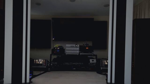 GT Audio Works- Reference 3 Speakers - Lampizator Horizon Dac- Pass XP 32, Manley Neo 250’s смотреть онлайн