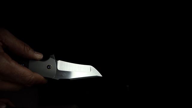 LAMBERT AUGUSTUS GRAIL FLIPPER KNIFE смотреть онлайн
