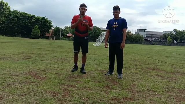 PENJELASAN & CONTOH tekhnik dasar cabang olahraga atletik nomor lari jarak menengah (800-1500) 🏃♂️ смотреть онлайн