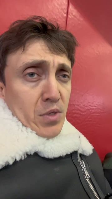 Спортсмены есть тут? смотреть онлайн